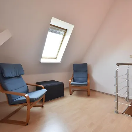 Retreat In Apartment